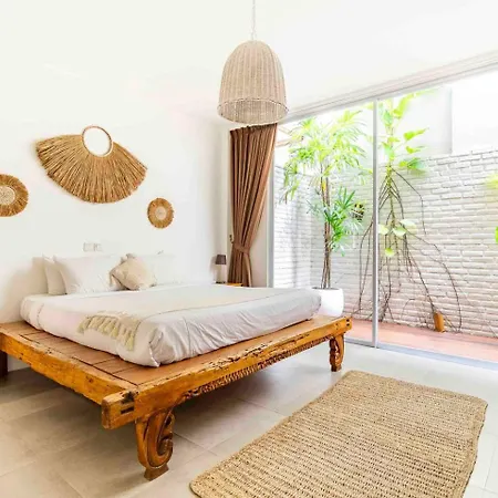 Villa Vittoria Bali Seminyak  Exterior photo